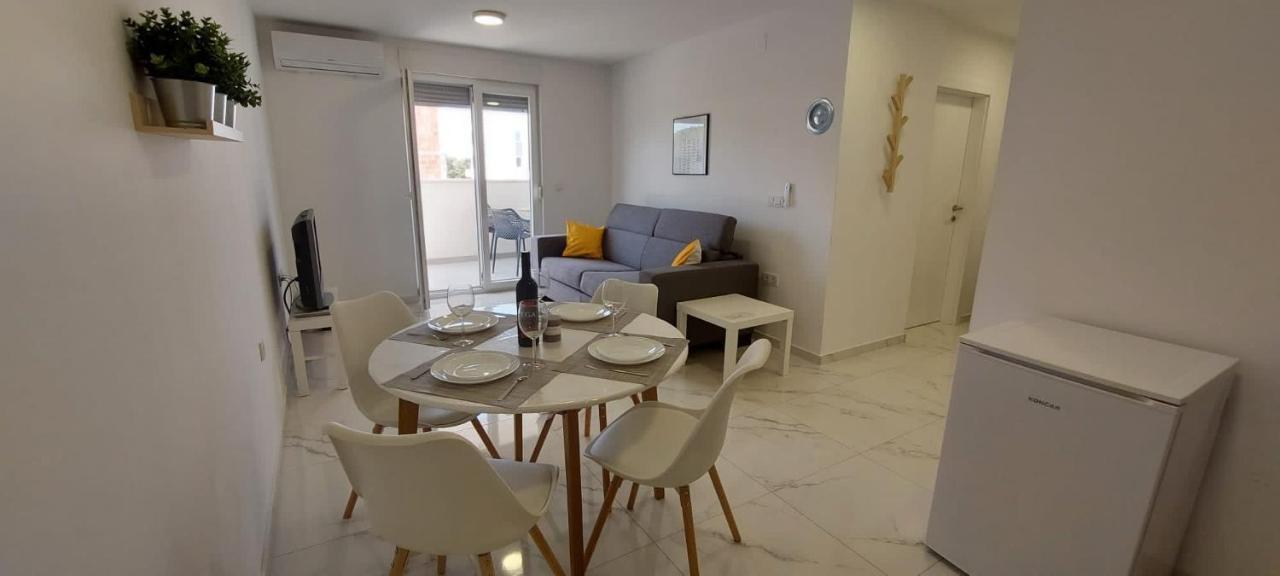 Apartment Bella Novalja Kültér fotó